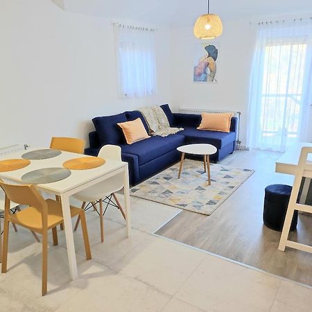 בלטונללה Arnyas Apartmanhaz מראה חיצוני תמונה